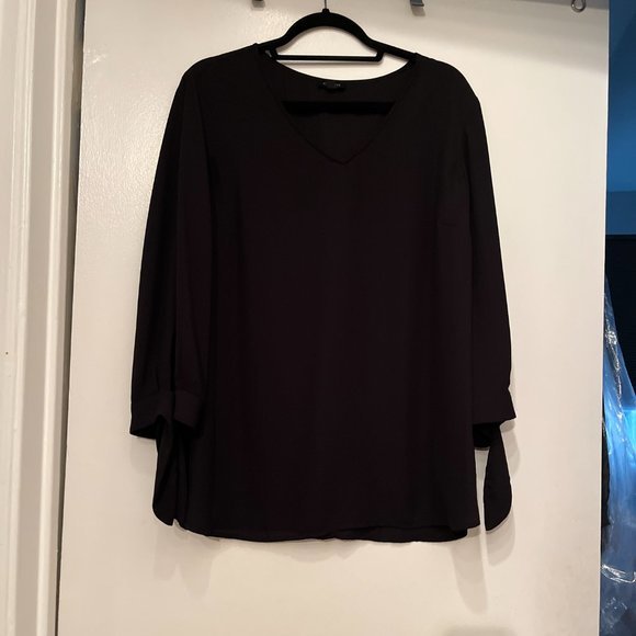 Talbots Black Loose Fitting Blouse - Tie Sleeves - XL. (Like New) - Picture 14 of 16